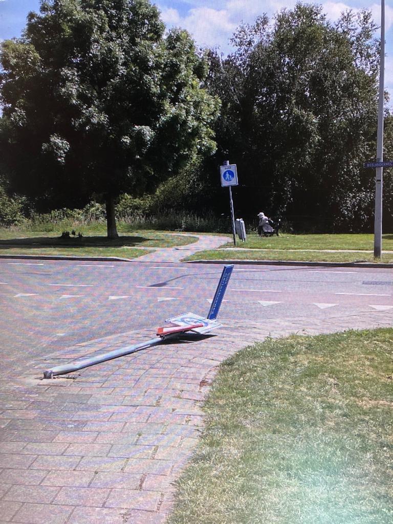 80ff2077-9627-4914-a0d1-76338b39474e